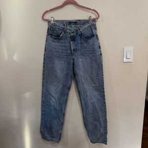 mom jeans
